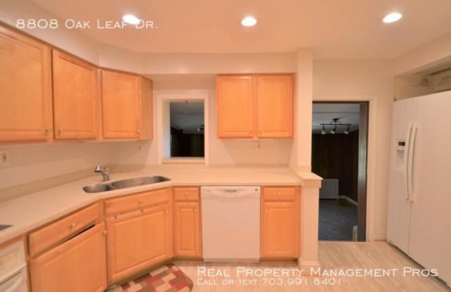 8808 Oak Leaf Dr. Gallery 4