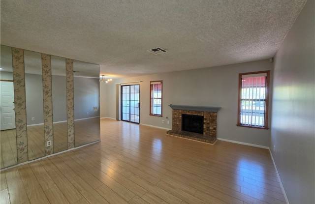 6625 W Tropicana Avenue Gallery 1