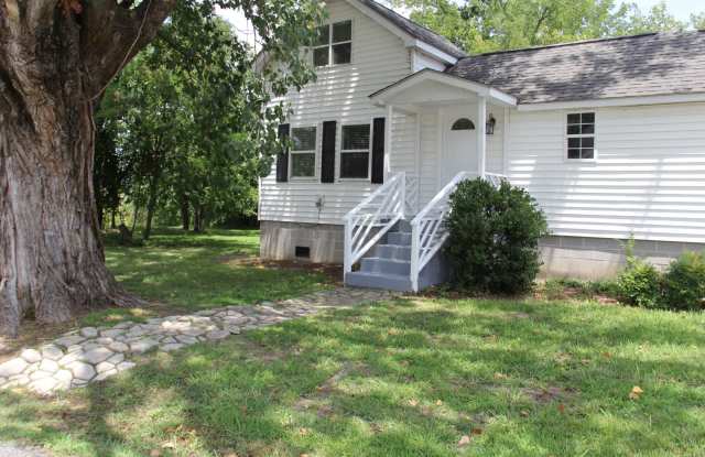 15 Pine St - 15 Pine Street, Poquoson, VA 23662