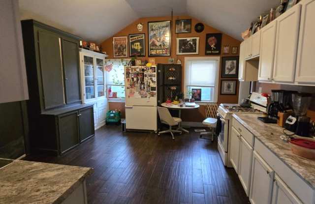 3 Bedroom 1.5 Bath Single Family Home for Rent photos photos