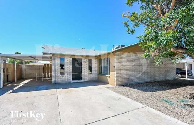 3839 West Lupine Avenue photos photos