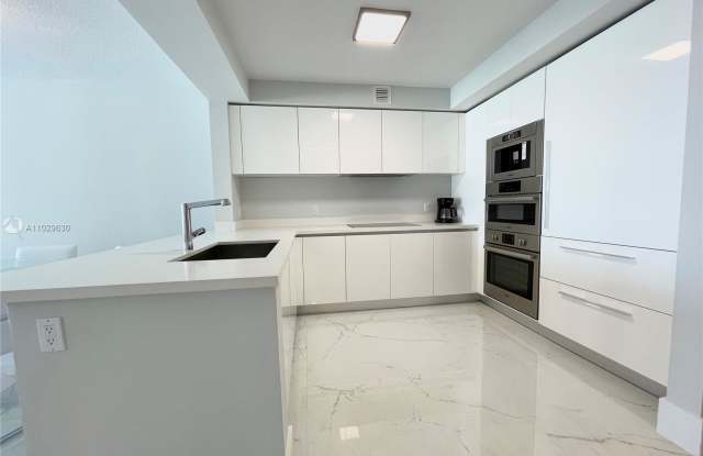330 Sunny Isles Blvd Gallery 2