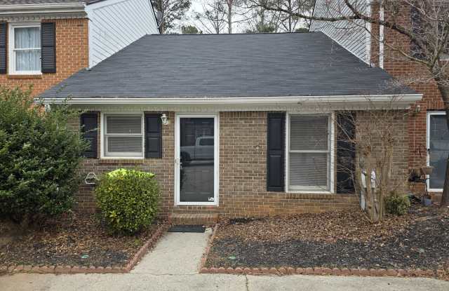 370 Williamsburg Way photos photos