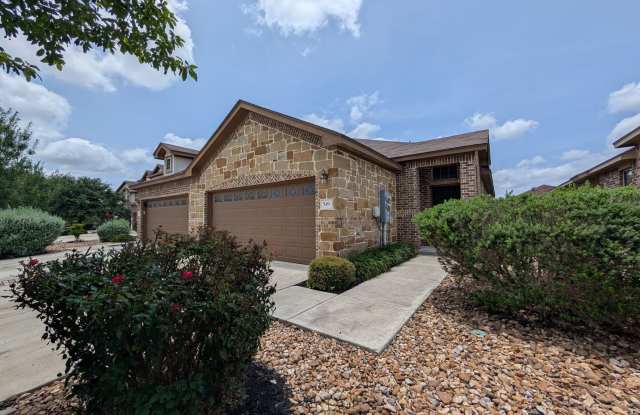 3/2/2 in Creekside Crossing / No Carpet / Covered Patio / Fenced in Backyard / CISD photos photos