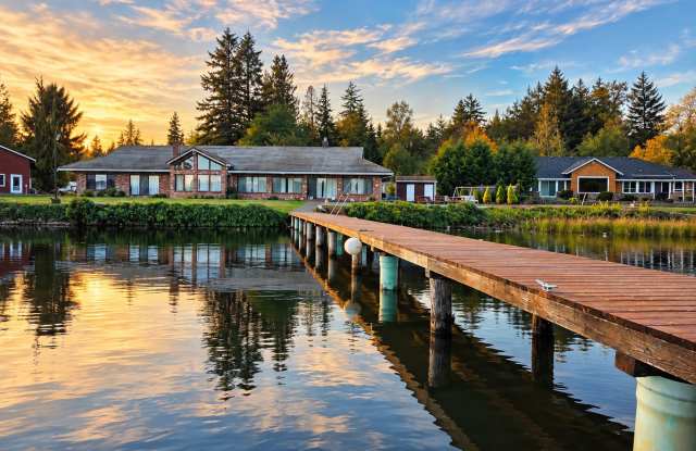 Lake Goodwin Waterfront Living - Spacious Home with Stunning Views! Gallery 1