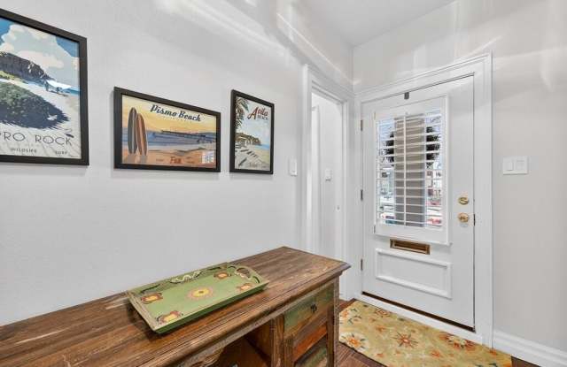 41 Lafayette Place Gallery 4