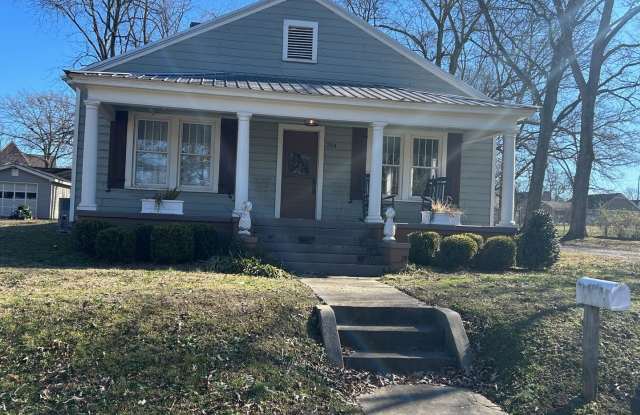 Beautiful Home Heart of Hartselle photos photos