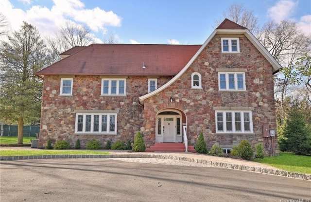 245 E Townline Road photos photos