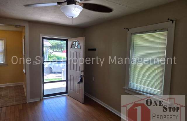 Beautiful 1 Bedroom 1 Bathroom Home in Raytown! Gallery 3