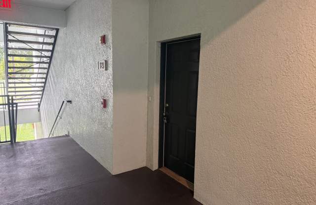 785-1  Oakleaf Plantation Parkway unit 123 Gallery 4