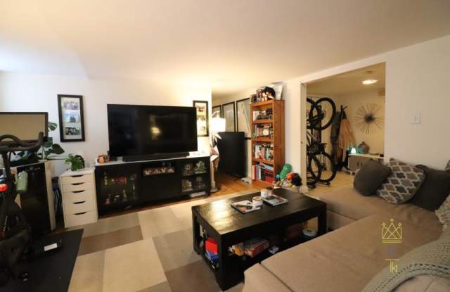 118 Babcock St. photos photos