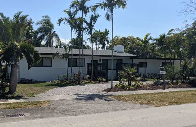 8580 SW 124th St - 8580 Southwest 124th Street, Kendall, FL 33156