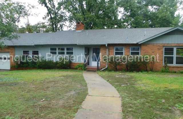 1421 Graham Drive - 1421 Graham Drive, Tomball, TX 77375