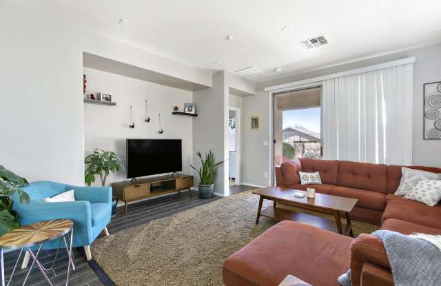 1809 W Morse Drive Gallery 4