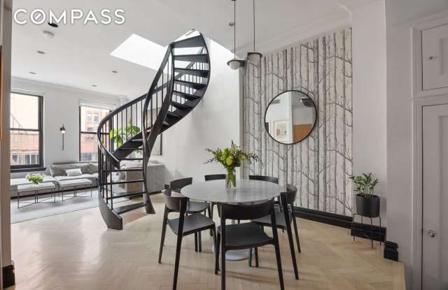 250 Mercer Street photos photos