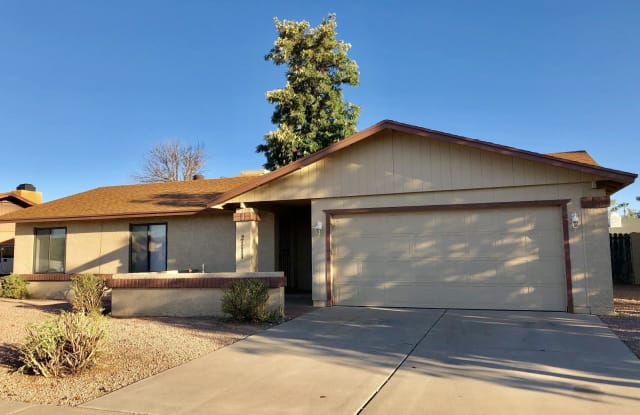 2111 W ERIE Street - 2111 West Erie Street, Chandler, AZ 85224