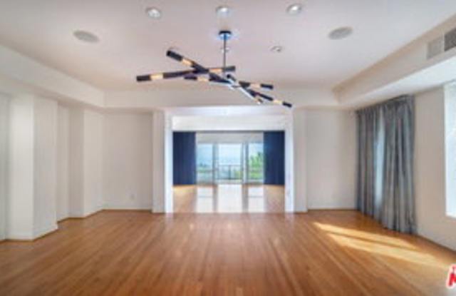 14465 Mulholland Drive Gallery 2