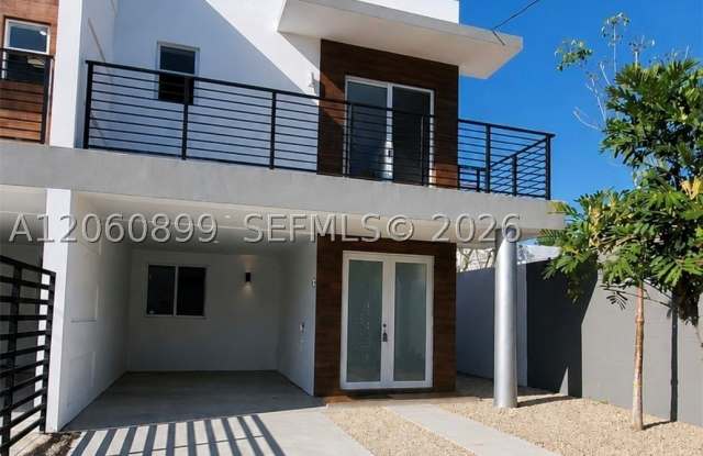 3675 Thomas Ave photos photos
