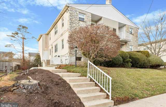 720 WILLOW Street unit: B - 720 Willow Street, Lansdale, PA 19446
