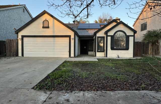 675 North Milner Street Gallery 3