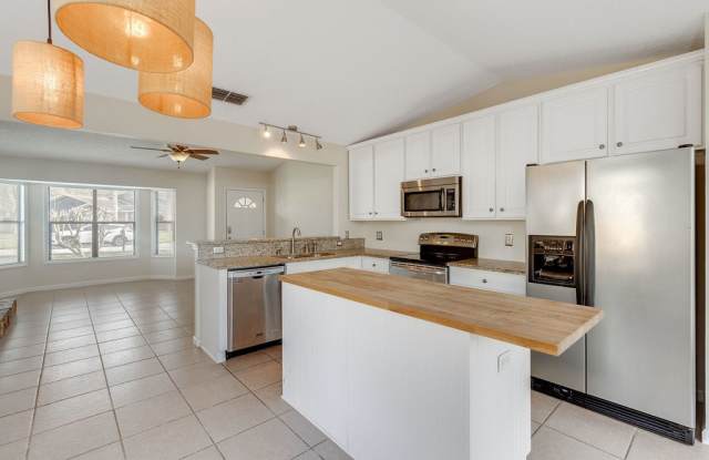 11482 Lumberjack Circle West - 11482 Lumberjack Circle West, Jacksonville, FL 32223