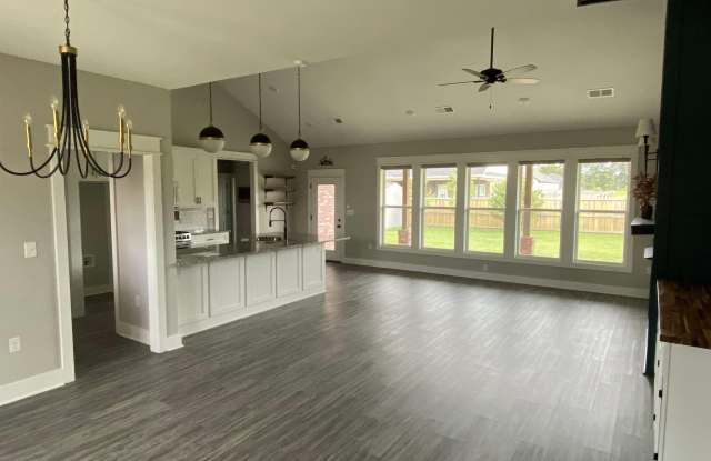 9 Wedgewood Dr. Gallery 2