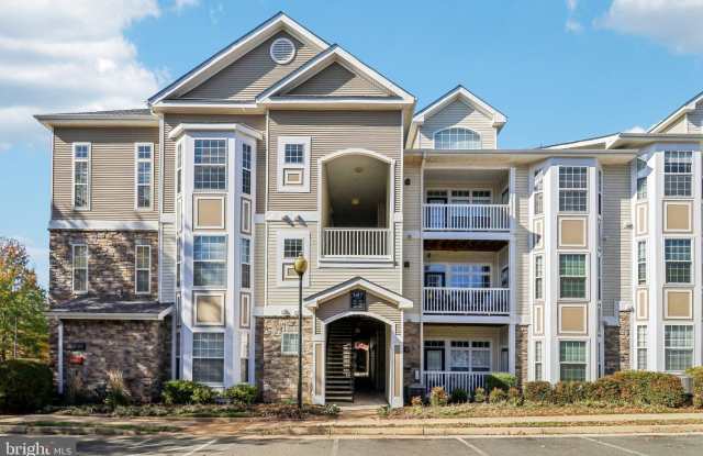 507 SUNSET VIEW TERRACE SE - 507 Sunset View Terrace Southeast, Leesburg, VA 20175