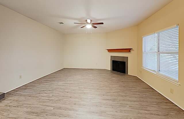 3409 MAYFAIR DR Gallery 4