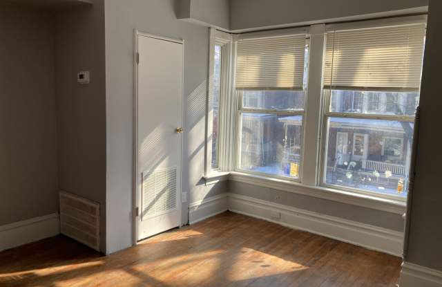 1926 Chestnut Street - 2 Gallery 2