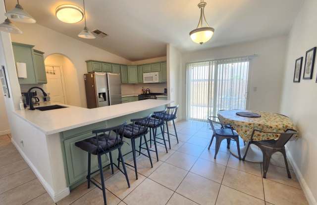 Fully Furnished 3 Bedroom Home w/ Covered Back Patio photos photos