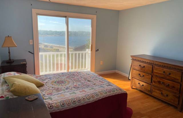 62 Eastern Point Road Unit #3 Gallery 2