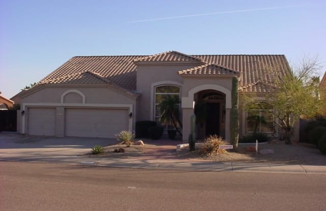 1309 West Amberwood Drive - 1309 West Amberwood Drive, Phoenix, AZ 85045