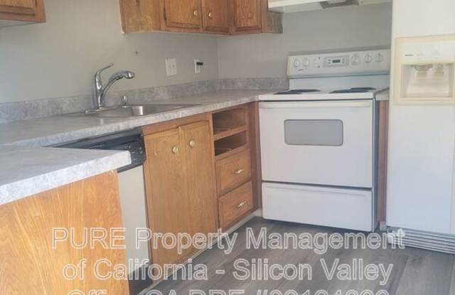 2451 Kennedy Ave photos photos