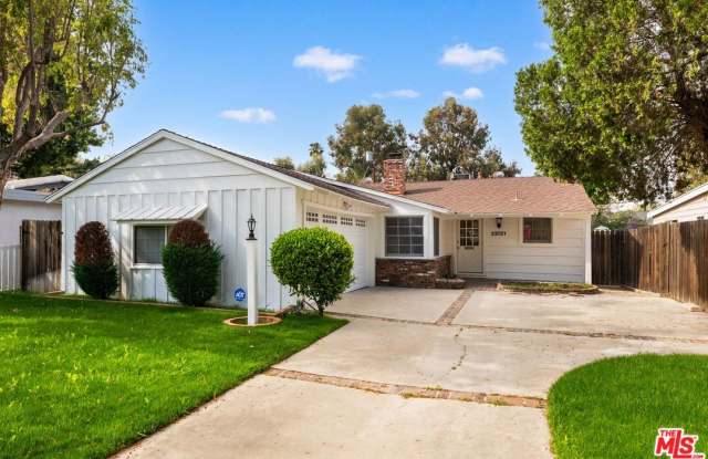 22021 Celes St photos photos