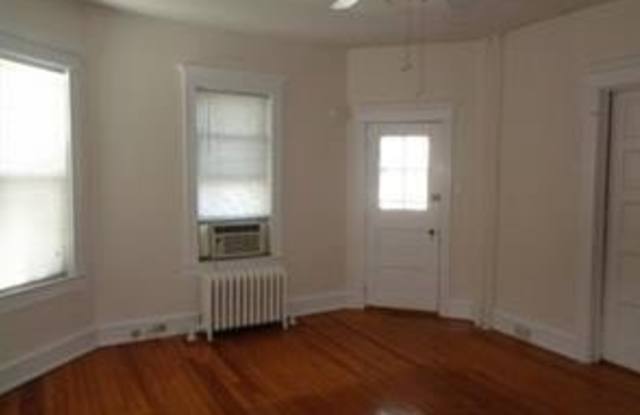 14 E MADISON AVE #SUITE #2 Gallery 4