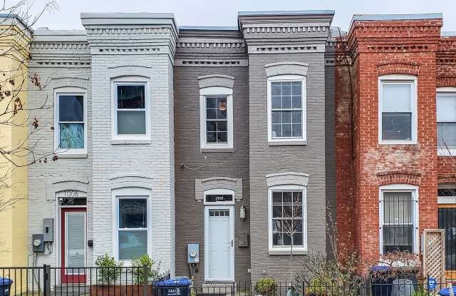 1008 W St NW - 1008 W Street Northwest, Washington, DC 20001