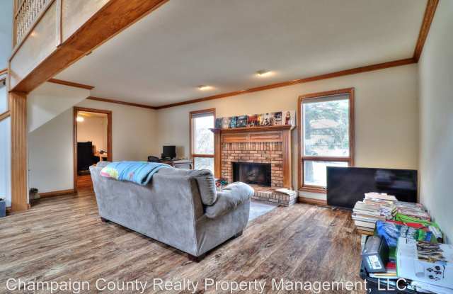 5316 Trautlake Dr. S. Gallery 3