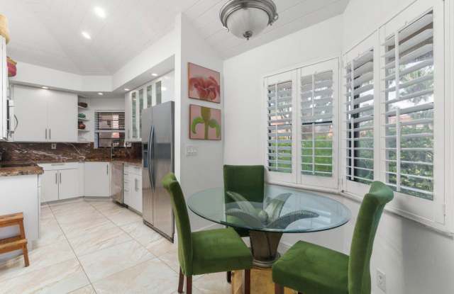 22545 Meridiana Drive Gallery 4