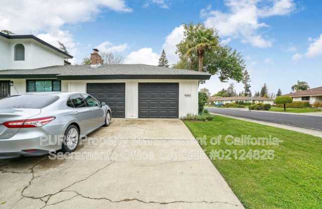 5939 Gloria Drive Gallery 2