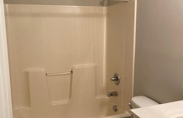 Cutest 2 Bedroom Duplex in Gastonia!  Pet Friendly!! Gallery 4