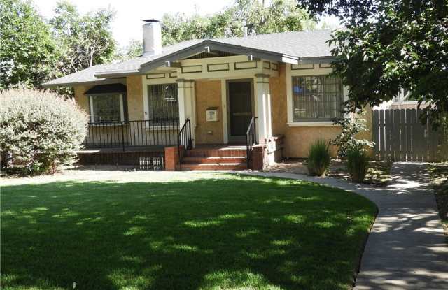 1554 Las Lunas Street photos photos