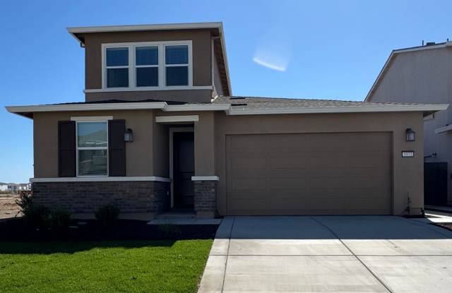 BRAND NEW NATOMAS HOME WITH DOWNSTAIRS PRIMARY SUITE, LOFT, POOL & CLUBHOUSE Gallery 4