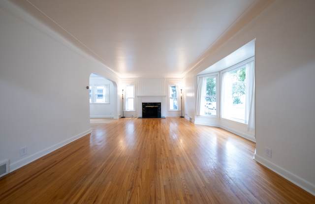 1600 Thomas Ave. Gallery 2