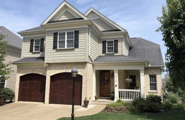 912 Suncrest Pl photos photos