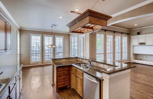 1315 Neches Drive Gallery 2