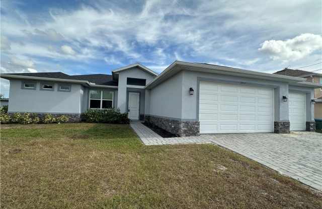 1717 NW 6th Avenue photos photos