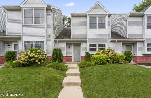 140 Westchester Drive - 140 Westchester Drive, Ocean County, NJ 08087
