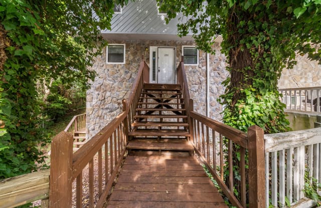 1353 Overlook Cove Southeast - 1 Gallery 1
