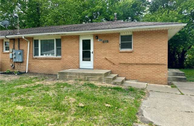 4823 Dunsmore Avenue photos photos