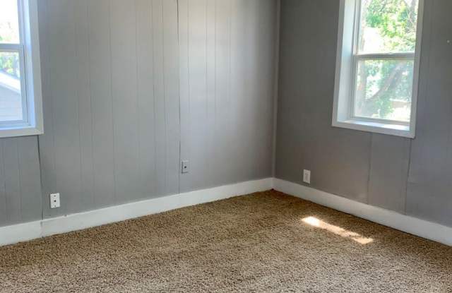 2709 6th Ave. Gallery 2